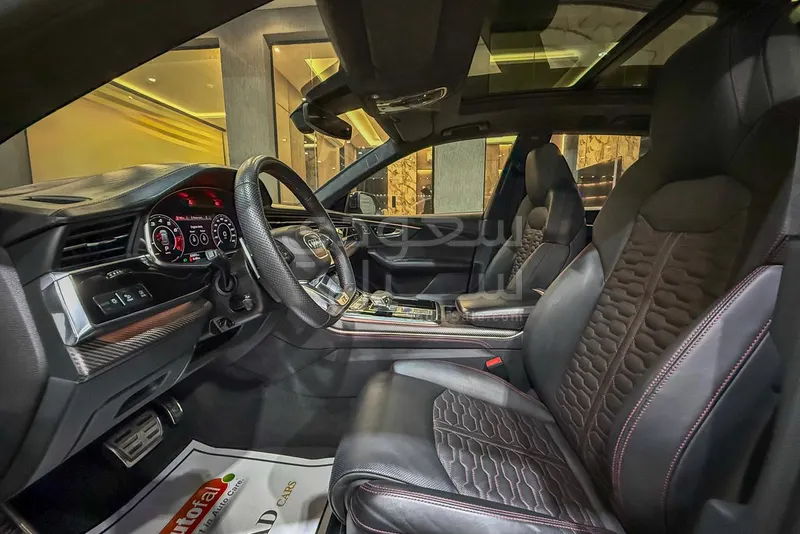 2021 اودي كيو 8 أر إس