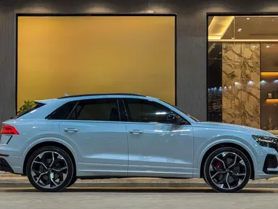 2021 اودي كيو 8 أر إس