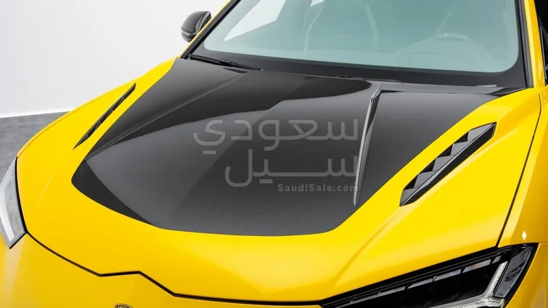 2023 لمبرجيني اوروس بيرفورمانتي