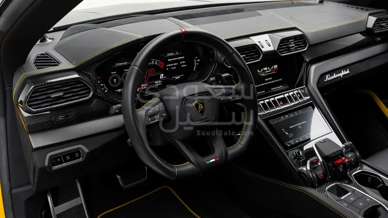 2023 لمبرجيني اوروس بيرفورمانتي