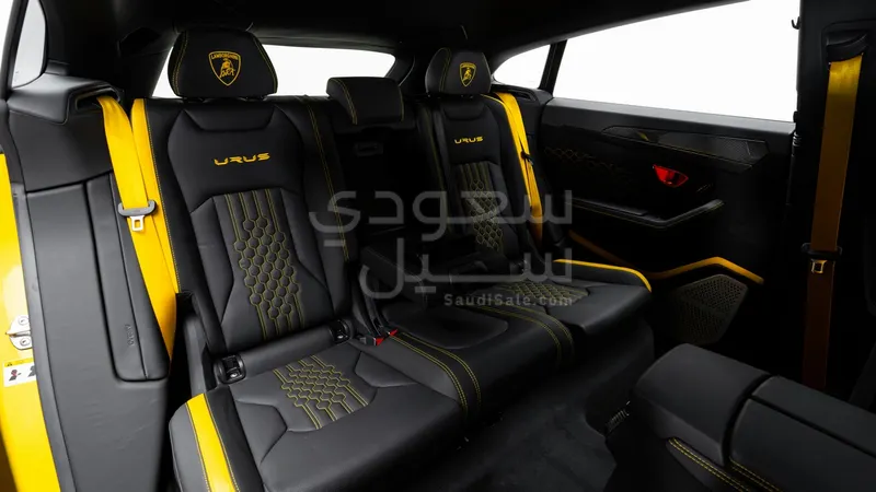 2023 لمبرجيني اوروس بيرفورمانتي