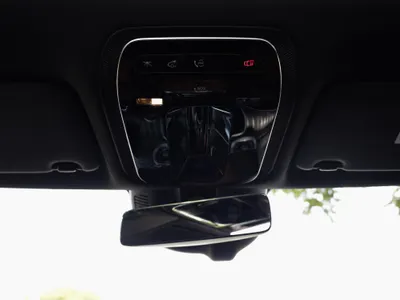 2026 مرسيدس - بنز سي 200 أي إم جي