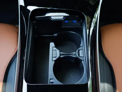 2026 مرسيدس - بنز سي 200 أي إم جي