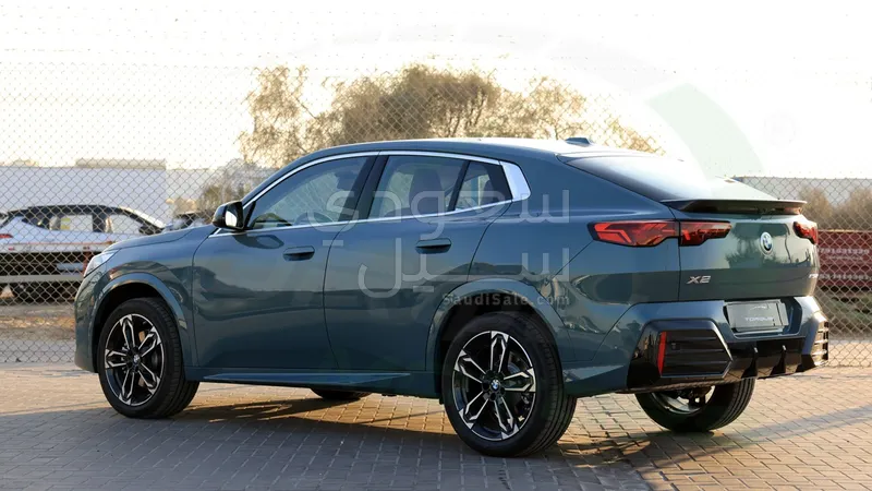 2025 بي ام دبليو الفئة اكس 2