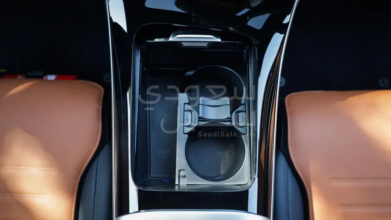 2026 مرسيدس - بنز سي 200 أي إم جي