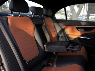 2026 مرسيدس - بنز سي 200 أي إم جي