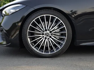 2026 مرسيدس - بنز سي 200 أي إم جي