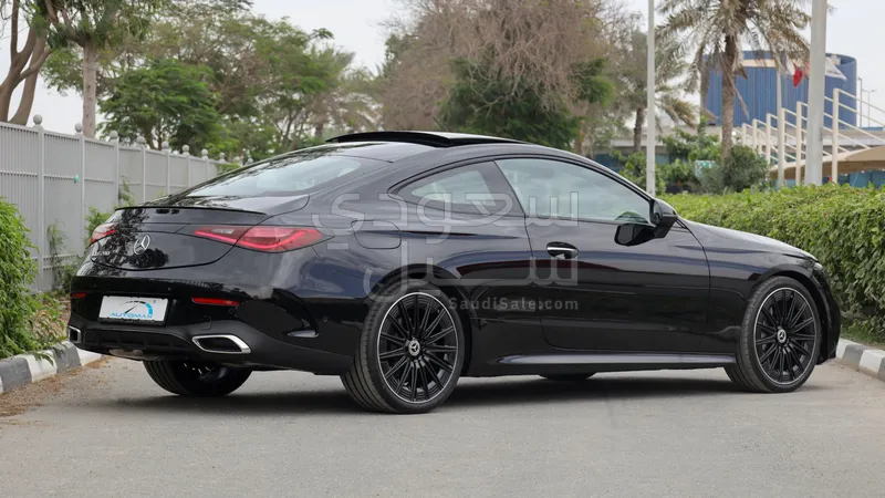 2026 مرسيدس - بنز سي إل إي 200