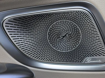 2026 مرسيدس - بنز سي إل إي 200