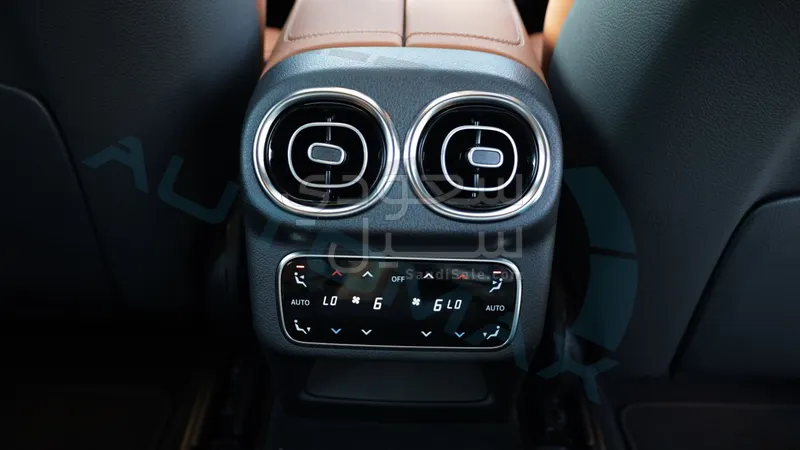 2026 مرسيدس - بنز جي إل سي 200