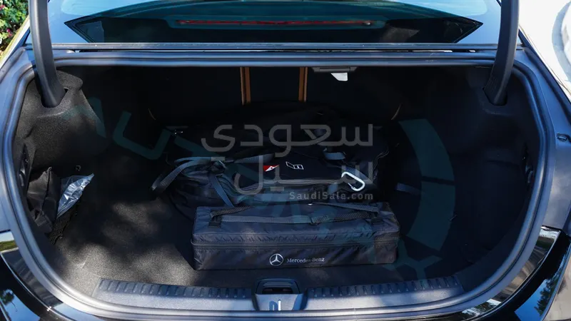 2026 مرسيدس - بنز إي 300