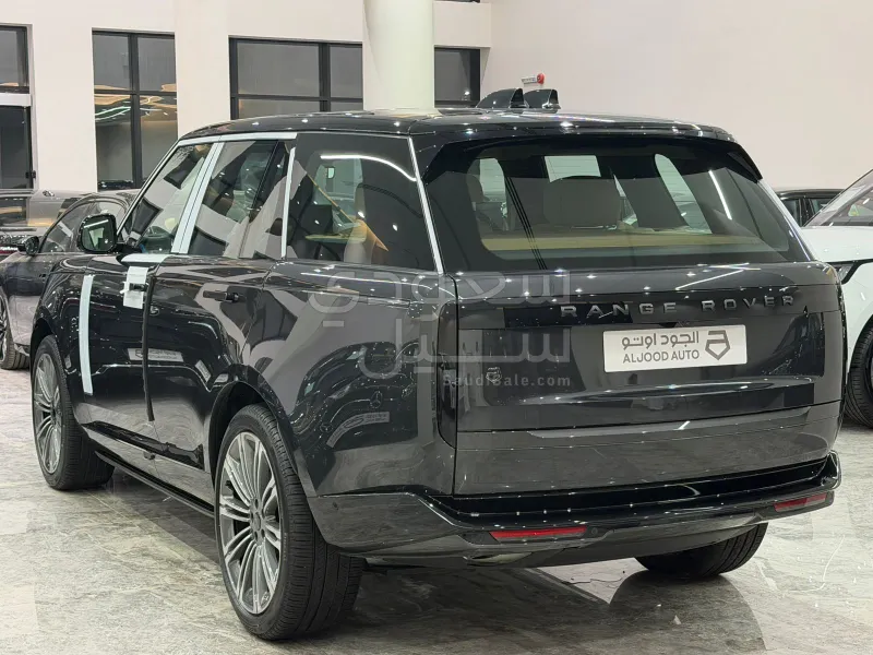 2026 لاند روفر رينج روفر اوتوبيوغرافي
