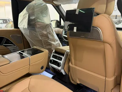 2026 لاند روفر رينج روفر اوتوبيوغرافي