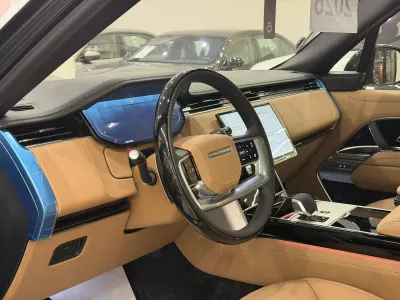 2026 لاند روفر رينج روفر اوتوبيوغرافي