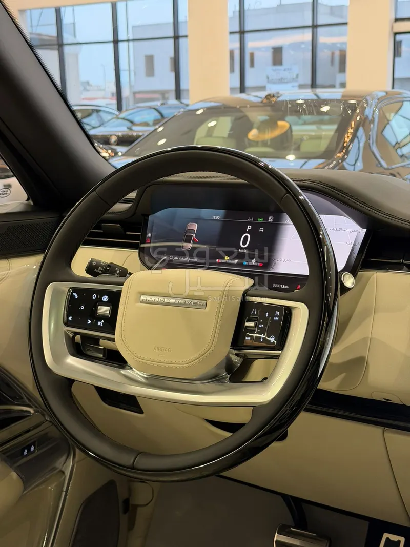 2026 لاند روفر رينج روفر اوتوبيوغرافي