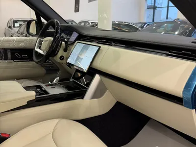 2026 لاند روفر رينج روفر اوتوبيوغرافي