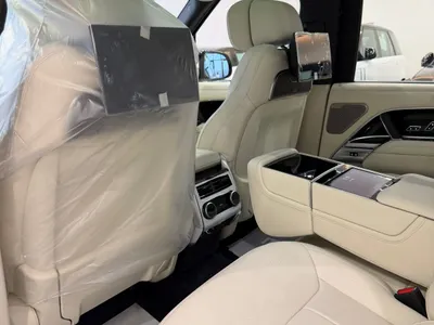 2026 لاند روفر رينج روفر اوتوبيوغرافي