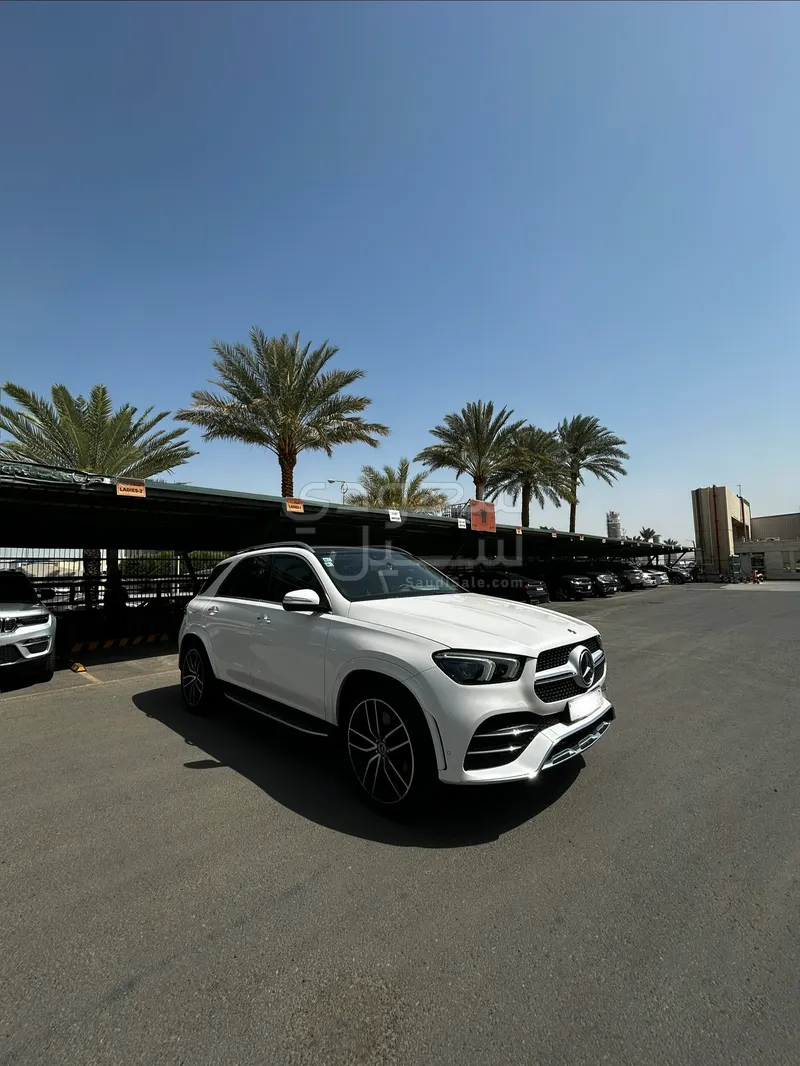 2020 مرسيدس - بنز جي إل إي 450 أي إم جي