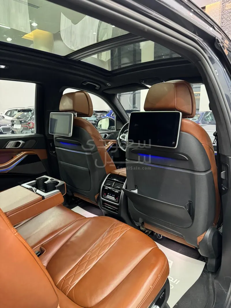 2019 بي ام دبليو الفئة اكس 7 إم كت