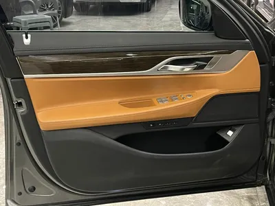 2018 بي ام دبليو الفئة السابعة 730 إل أي