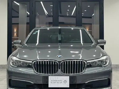 2018 بي ام دبليو الفئة السابعة 730 إل أي