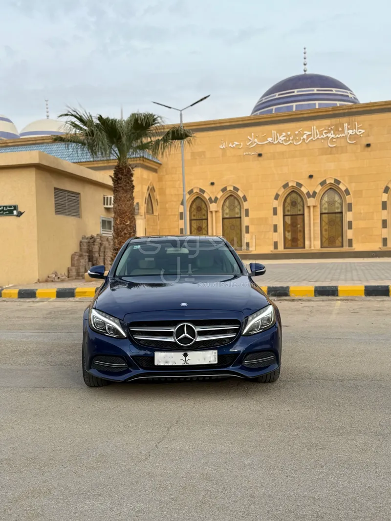 2015 مرسيدس - بنز سي 200