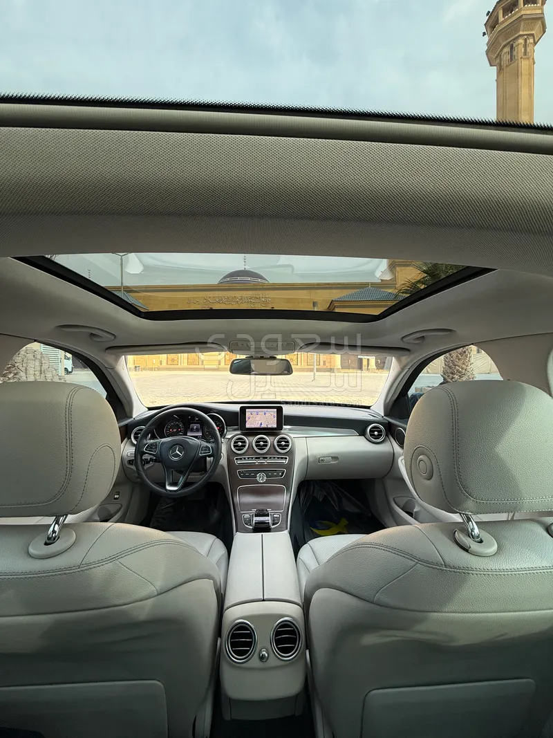 2015 مرسيدس - بنز سي 200