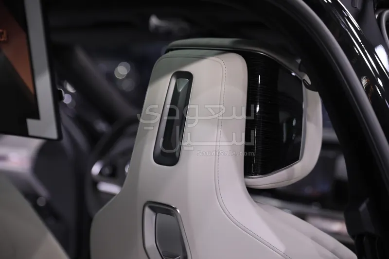 2026 بي ام دبليو الفئة السابعة 735أي