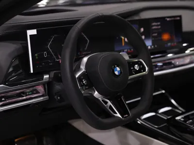 2026 بي ام دبليو الفئة السابعة 735أي