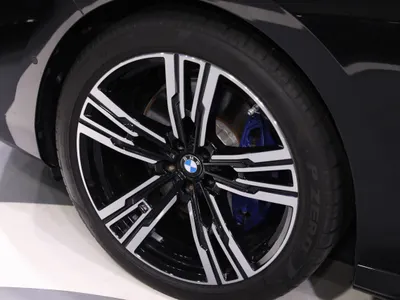 2026 بي ام دبليو الفئة السابعة 735أي