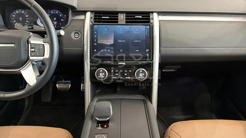 2025 لاند روفر ديسكفري