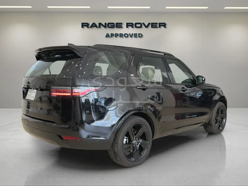 2025 لاند روفر ديسكفري