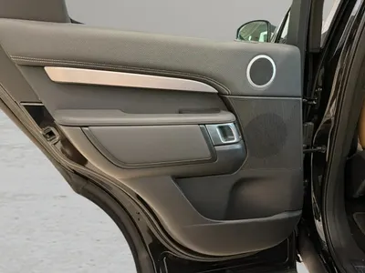 2025 لاند روفر ديسكفري