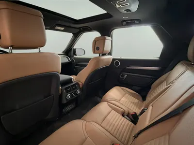 2025 لاند روفر ديسكفري