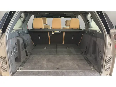 2025 لاند روفر ديسكفري