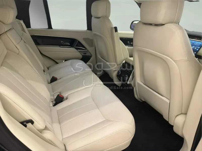 2025 لاند روفر رينج روفر اتش اس اي