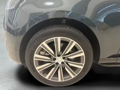 2025 لاند روفر رينج روفر اتش اس اي