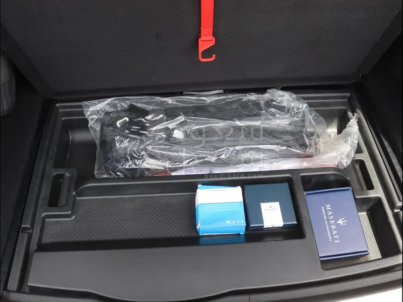 2017 مازيراتي ليفانتي اس