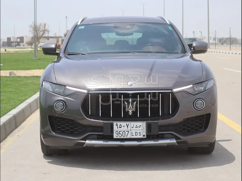 2017 مازيراتي ليفانتي اس