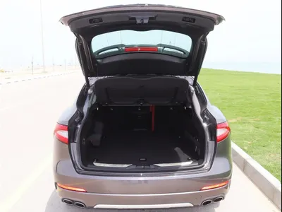 2017 مازيراتي ليفانتي اس