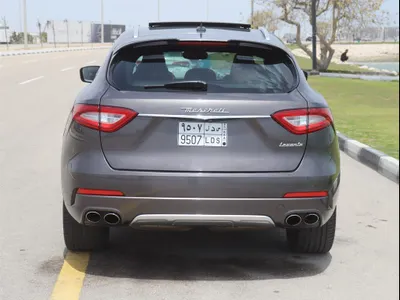 2017 مازيراتي ليفانتي اس