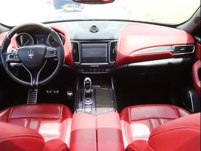 2017 مازيراتي ليفانتي اس