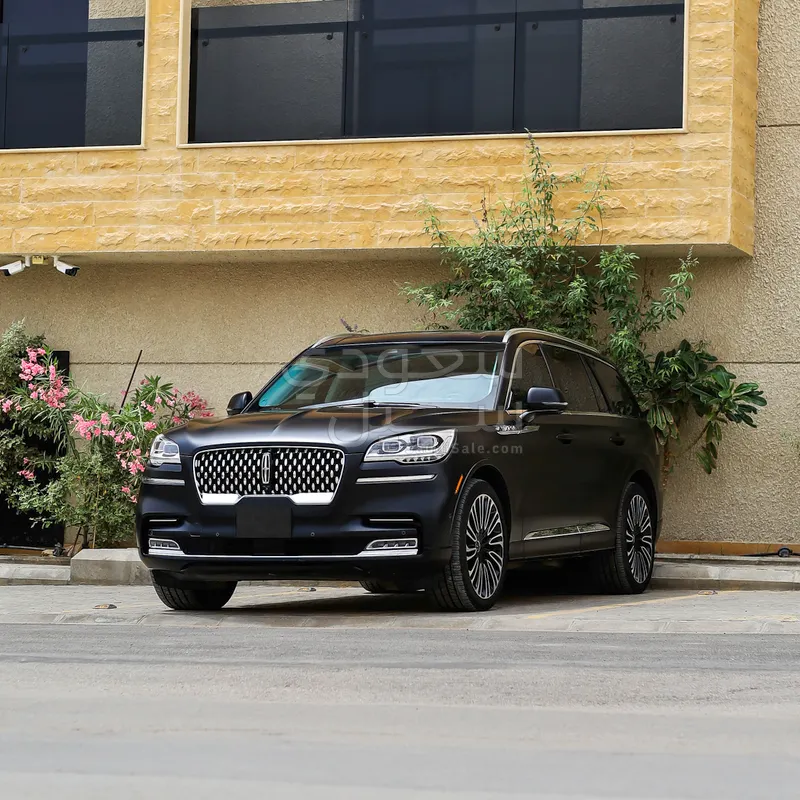 2023 لنكولن افياتور