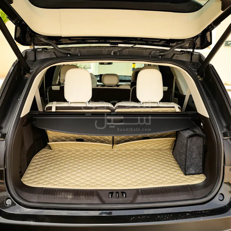 2023 لنكولن افياتور