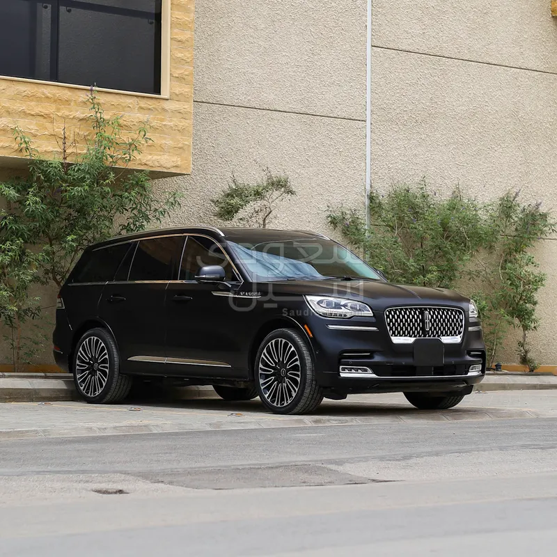 2023 لنكولن افياتور