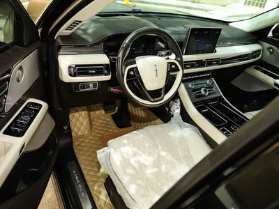 2023 لنكولن افياتور