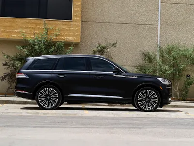 2023 لنكولن افياتور