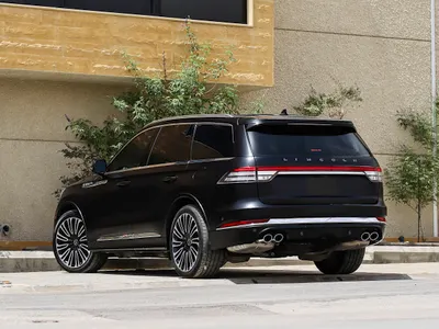 2023 لنكولن افياتور