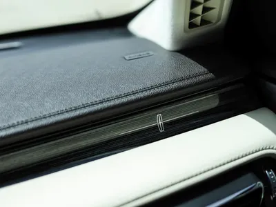 2023 لنكولن افياتور