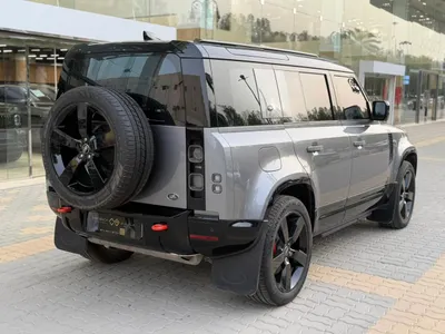 2023 لاند روفر ديفيندر اكس 110